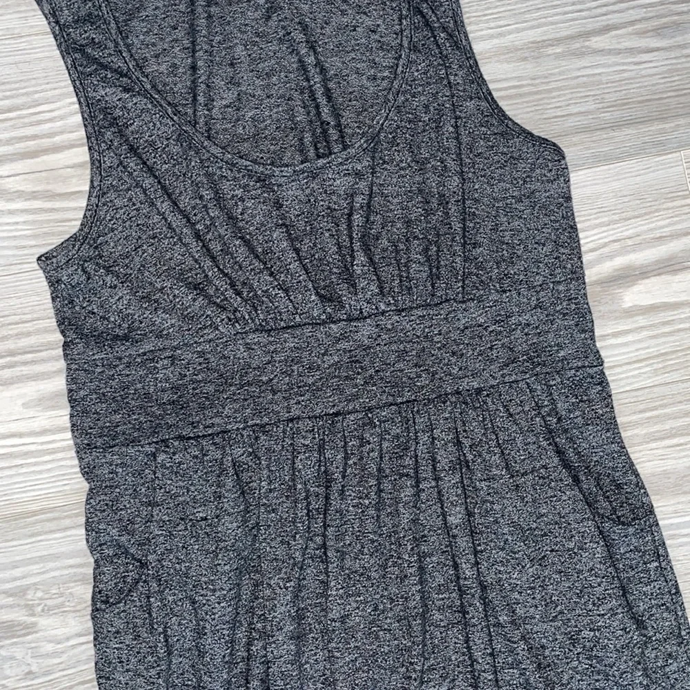 Faith 21 (Forever 21) Women’s Heather Gray Tank Dress with Pockets | Size Medium - Picture 3 of 4